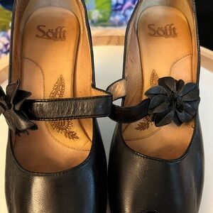 Söfft Black Heeled Mary Jane Pumps